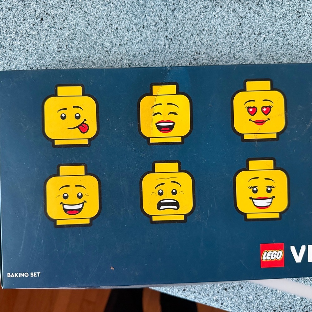 LEGO Emoji Face Baking Set - Yellow and Blue